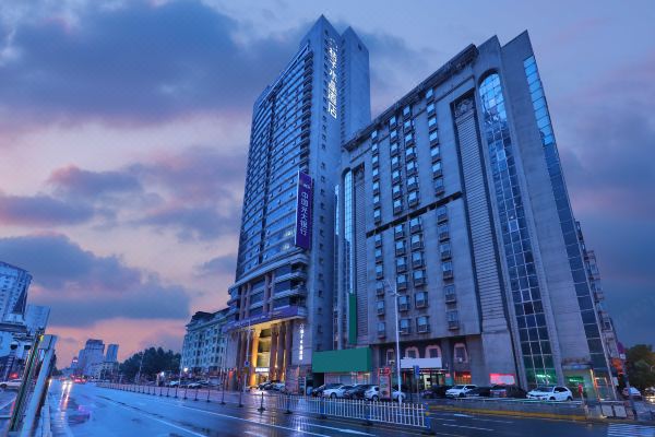 桔子水晶哈尔滨火车站博物馆酒店