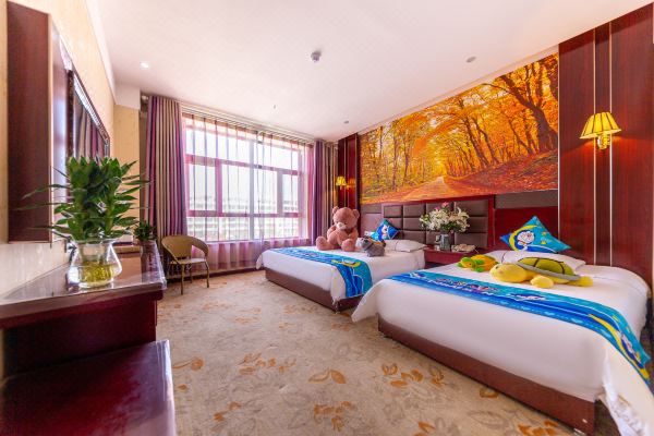 敦煌途远金果乐酒店