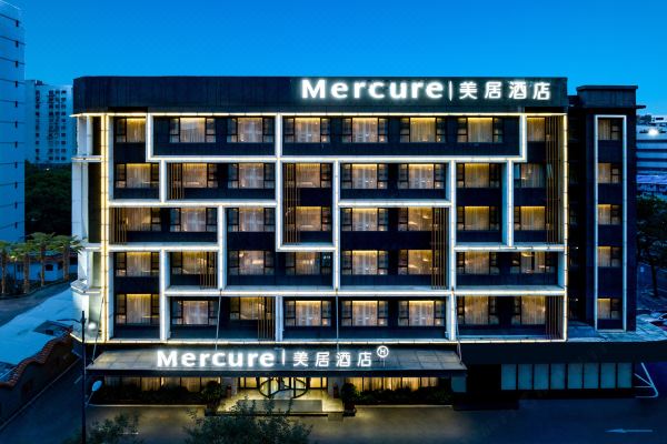 珠海情侣路海滨泳场美居酒店