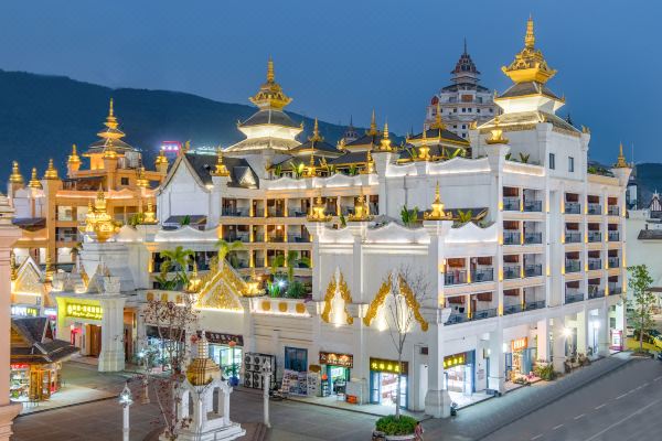 西双版纳白宫·傣泰风情酒店